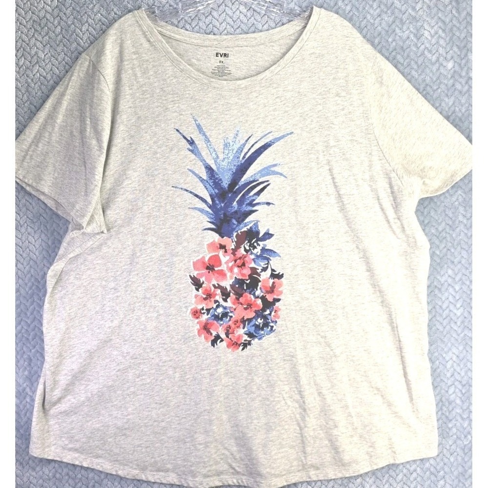 Evri Pineapple Hawaiian Floral Tee Shirt Women's Plus Size 2X Summer Comfy